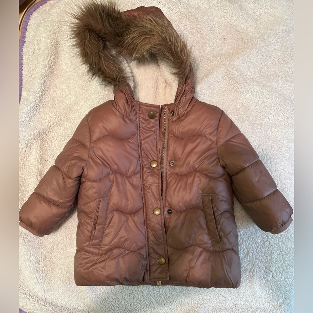 Old navy puffer coat for toddler size 12-18 months